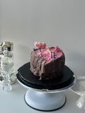 Love Island Cake