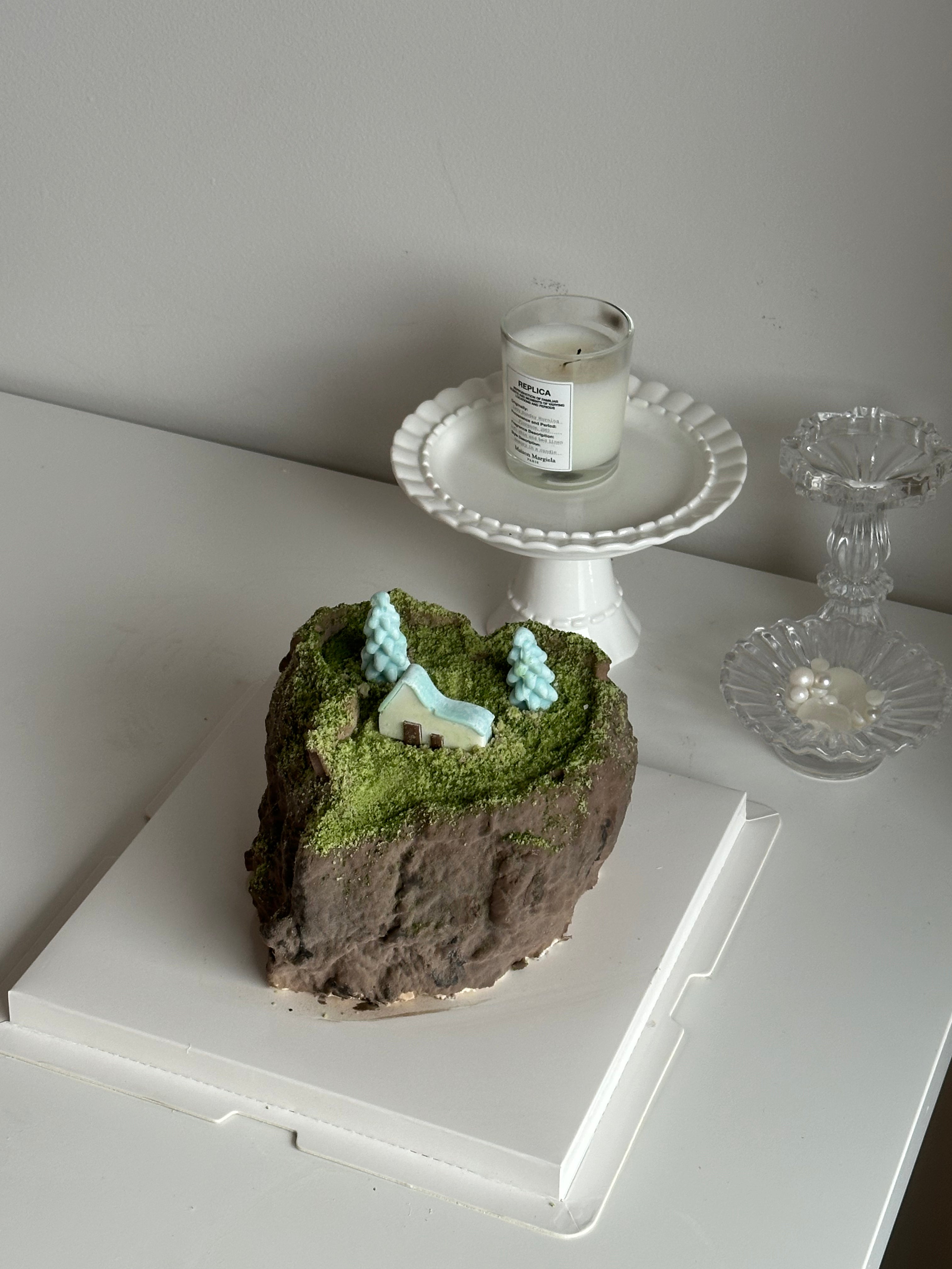 Island Landsacpe Cake