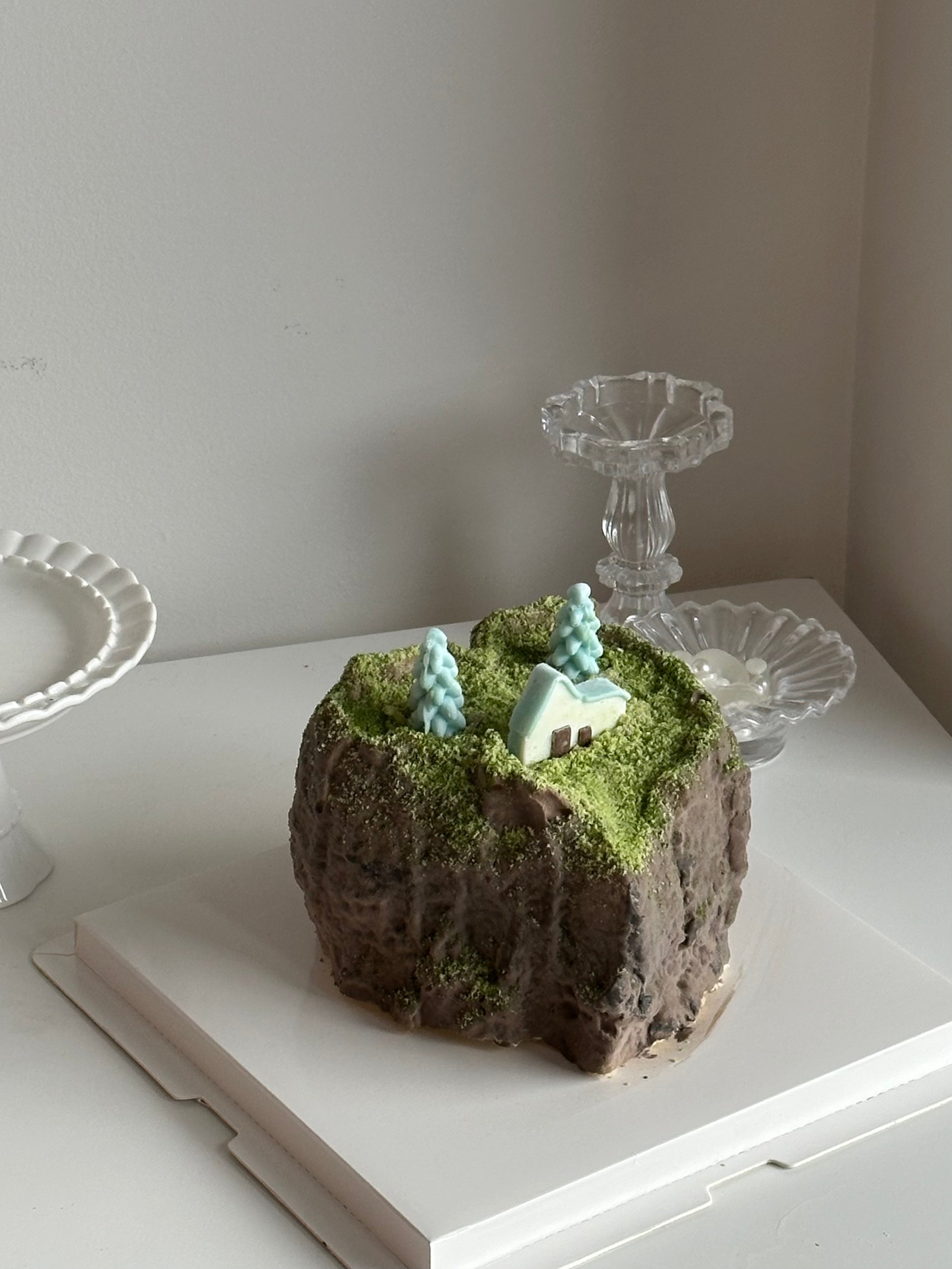 Island Landsacpe Cake